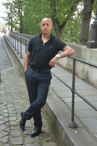 ALAIN Z image-9