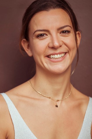 CHARLOTTE G  image-8