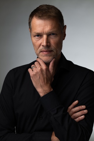 CHRIS image-5